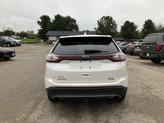 Thumbnail of 2018 White Ford Edge