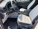 Thumbnail of 2025 Oxford White Ford Escape