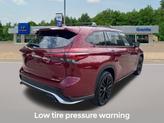 Thumbnail of 2023 Ruby Flare Pearl Toyota Highlander
