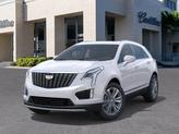 Thumbnail of 2025 Crystal White Tricoat Cadillac XT5