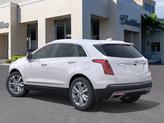 Thumbnail of 2025 Crystal White Tricoat Cadillac XT5