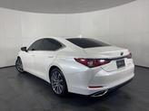 Thumbnail of 2019 Eminent White Pearl Lexus ES 350