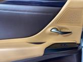Thumbnail of 2019 Eminent White Pearl Lexus ES 350