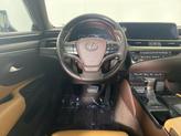 Thumbnail of 2019 Eminent White Pearl Lexus ES 350