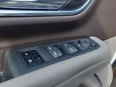 Thumbnail of 2023 White Frost Tri-Coat GMC Yukon XL