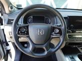 Thumbnail of 2022 Platinum White Pearl Honda Pilot