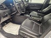 Thumbnail of 2016 Lunar Silver Metallic Honda Pilot