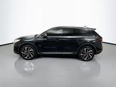 Thumbnail of 2024 Infinite Black Metallic Clearcoat Lincoln Corsair