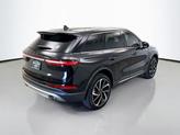 Thumbnail of 2024 Infinite Black Metallic Clearcoat Lincoln Corsair