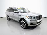 Photo of 2024 Silver Radiance Metallic Clearcoat Lincoln Navigator