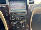 Thumbnail of 2009 White Diamond Clearcoat Cadillac Escalade EXT
