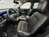 Thumbnail of 2021 Atlas Blue Metallic Ford Explorer
