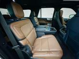 Thumbnail of 2024 Ceramic Pearl Metallic Tri-Coat Lincoln Navigator