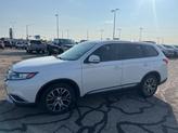 Thumbnail of 2016 White Mitsubishi Outlander
