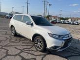 Thumbnail of 2016 White Mitsubishi Outlander