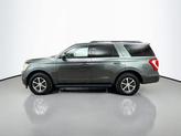 Thumbnail of 2021 Magnetic Ford Expedition