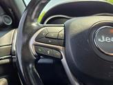 Thumbnail of 2021 Diamond Black Crystal Pearlcoat Jeep Grand Cherokee