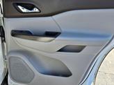 Thumbnail of 2017 White Frost Tricoat GMC Acadia