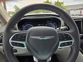 Thumbnail of 2022 Brilliant Black Clearcoat Chrysler Pacifica