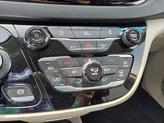 Thumbnail of 2022 Brilliant Black Clearcoat Chrysler Pacifica