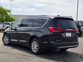 Thumbnail of 2022 Brilliant Black Clearcoat Chrysler Pacifica