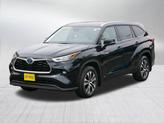 Thumbnail of 2020 Midnight Black Metallic Toyota Highlander Hybrid