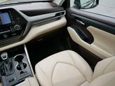 Thumbnail of 2020 Midnight Black Metallic Toyota Highlander Hybrid