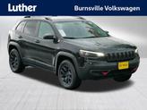Photo of 2020 Diamond Black Crystal Pearlcoat Jeep Cherokee