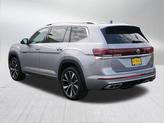 Thumbnail of 2024 Silver Mist Metallic Volkswagen Atlas