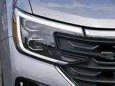 Thumbnail of 2024 Silver Mist Metallic Volkswagen Atlas