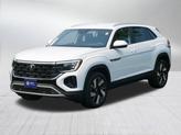 Thumbnail of 2024 Pure White Volkswagen Atlas Cross Sport