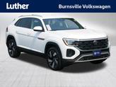 Photo of 2024 Pure White Volkswagen Atlas Cross Sport