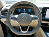 Thumbnail of 2024 Platinum Gray Metallic Volkswagen Atlas