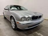 Photo of 2004 Silver Jaguar XJ