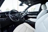 Thumbnail of 2024 Argent Silver Metallic Cadillac XT6