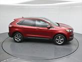 Thumbnail of 2019 Ruby Red Metallic Tinted Clearcoat Ford Edge