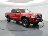 Thumbnail of 2018 Barcelona Red Metallic Toyota Tacoma