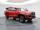 Thumbnail of 2018 Barcelona Red Metallic Toyota Tacoma