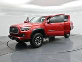 Thumbnail of 2018 Barcelona Red Metallic Toyota Tacoma