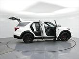 Thumbnail of 2022 Star White Metallic Tri-Coat Ford Explorer