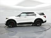 Thumbnail of 2022 Star White Metallic Tri-Coat Ford Explorer