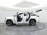 Thumbnail of 2023 Bright White Clearcoat Jeep Grand Cherokee