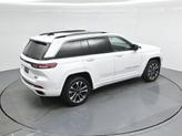 Thumbnail of 2023 Bright White Clearcoat Jeep Grand Cherokee
