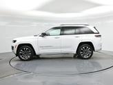 Thumbnail of 2023 Bright White Clearcoat Jeep Grand Cherokee
