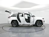 Thumbnail of 2023 Bright White Clearcoat Jeep Grand Cherokee