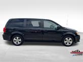Thumbnail of 2015 Brilliant Black Crystal Pearlcoat Dodge Grand Caravan