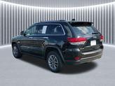 Thumbnail of 2021 Diamond Black Crystal Pearlcoat Jeep Grand Cherokee