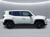Thumbnail of 2023 Alpine White Clearcoat Jeep Renegade