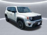 Thumbnail of 2023 Alpine White Clearcoat Jeep Renegade