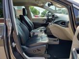 Thumbnail of 2017 Granite Crystal Metallic Clearcoat Chrysler Pacifica